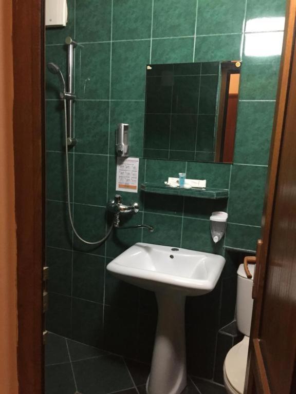 Piano Hotel Tbiliszi Kültér fotó