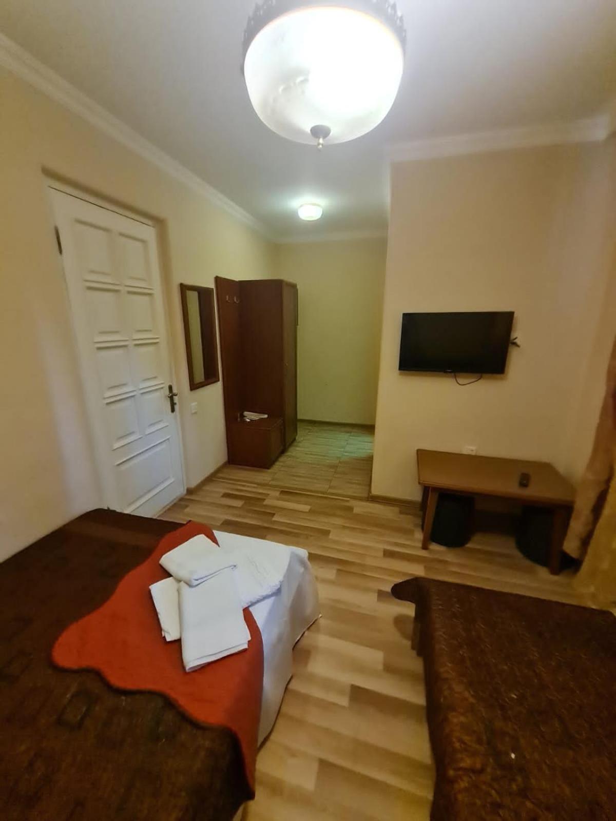 Piano Hotel Tbiliszi Kültér fotó