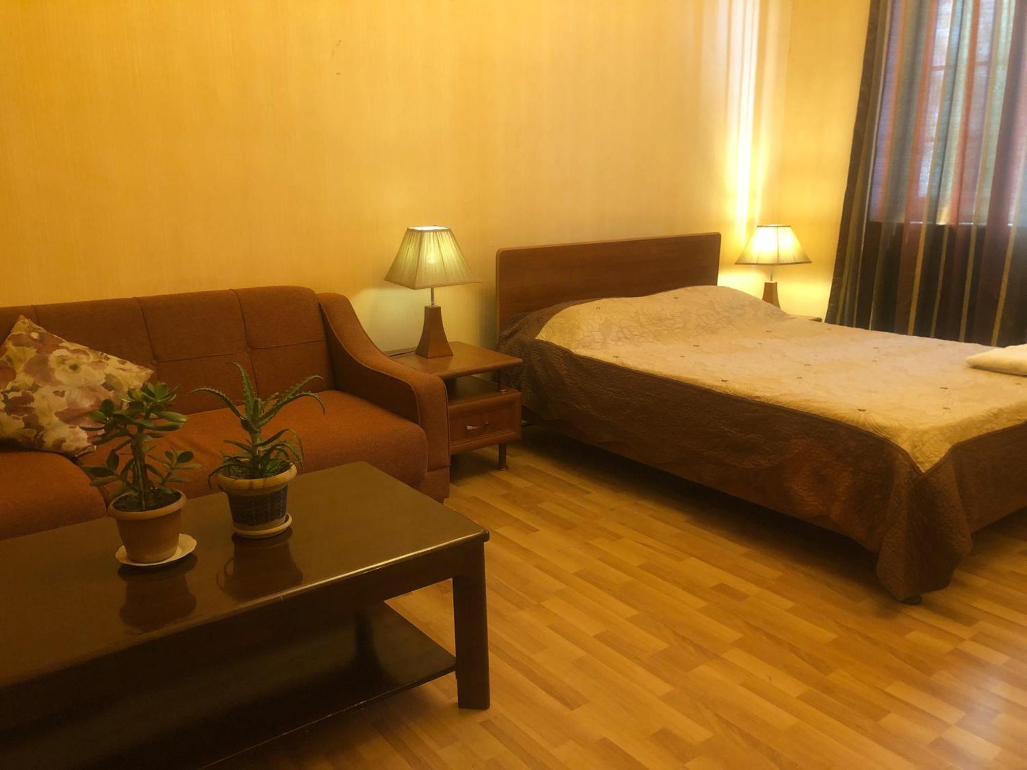 Piano Hotel Tbiliszi Kültér fotó
